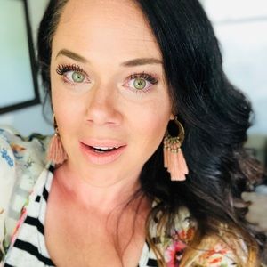 Meet your Posher, Becky